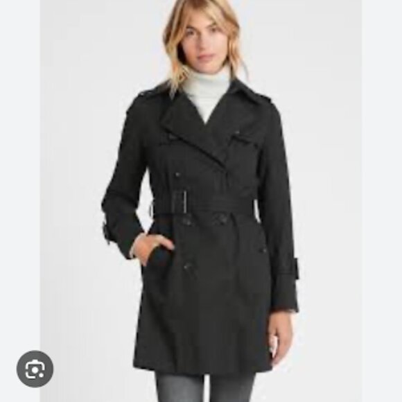 Banana Republic Jackets & Blazers - Banana Republic Black Trench Coat